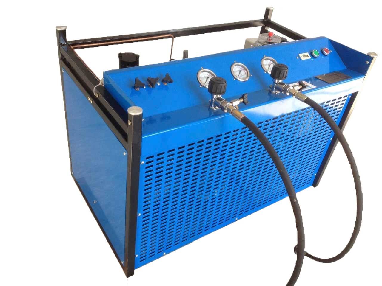 Поршневой компрессор ТехМаш КВД 200/300